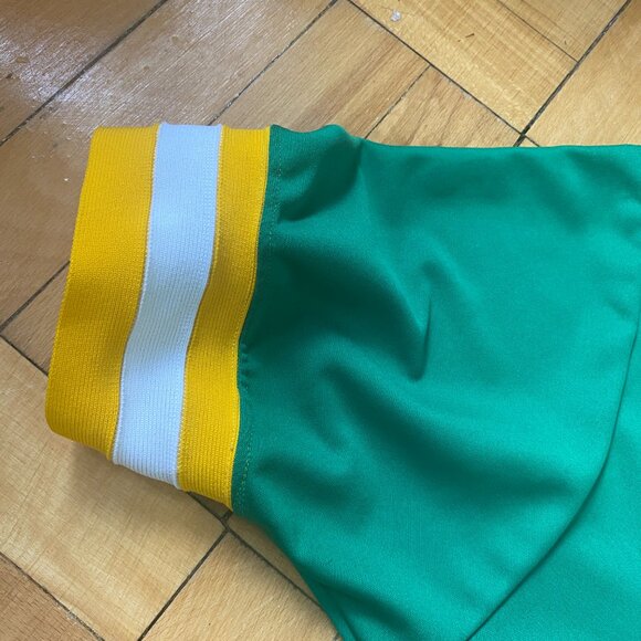 Vintage Oakland A's Jersey V-Neck T-Shirt Men's Size Small - Picture 6 of 9